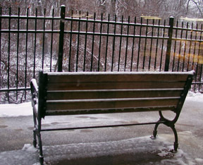 empty_bench.jpg